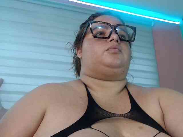 lexxy-bbw webcam