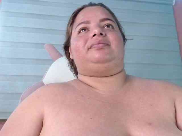 lexxy-bbw webcam