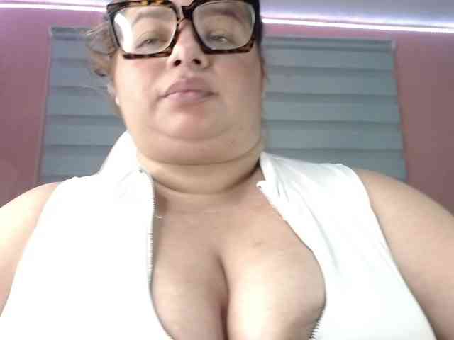 lexxy-bbw webcam