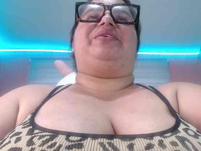 lexxy-bbw webcam