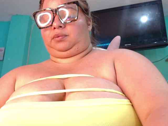 lexxy-bbw webcam