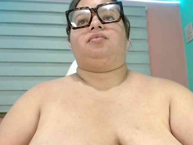 lexxy-bbw webcam