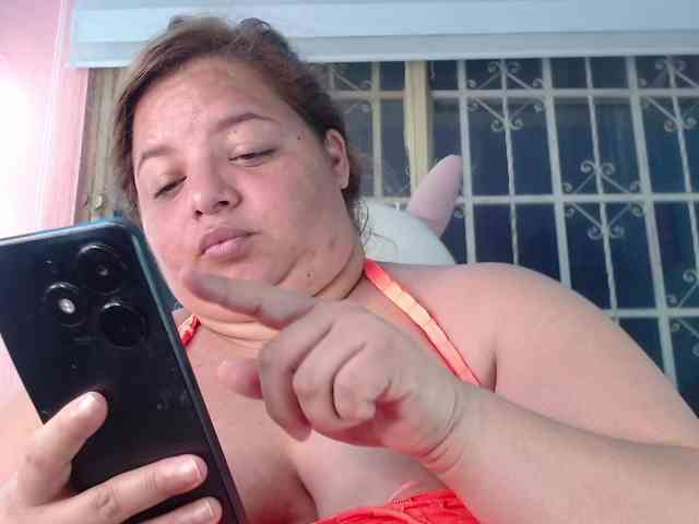 lexxy-bbw webcam
