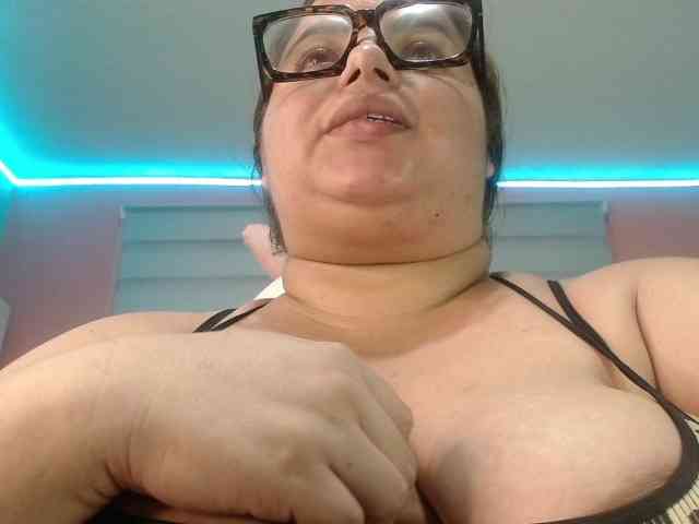 lexxy-bbw webcam