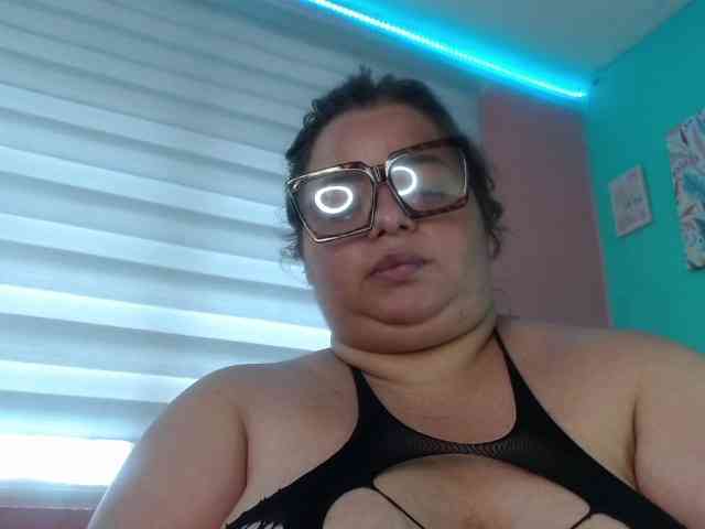 lexxy-bbw webcam