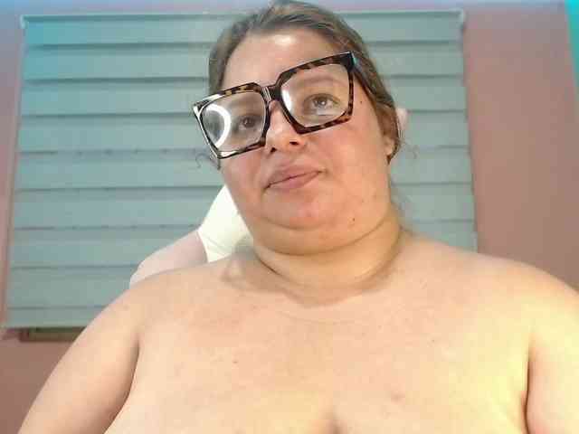 lexxy-bbw webcam