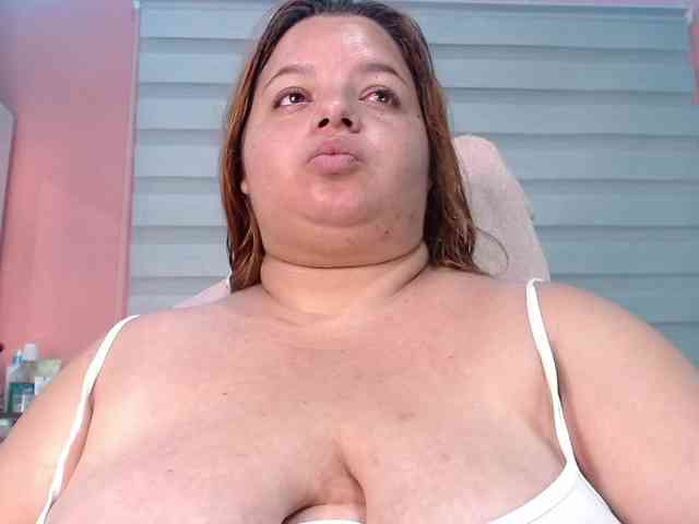 lexxy-bbw webcam