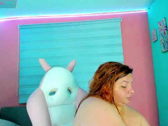 lexxy-bbw webcam