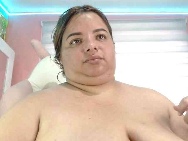 lexxy-bbw webcam