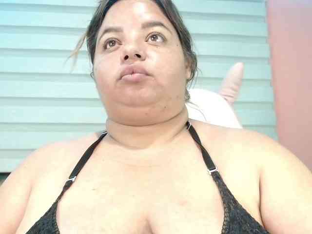 lexxy-bbw webcam