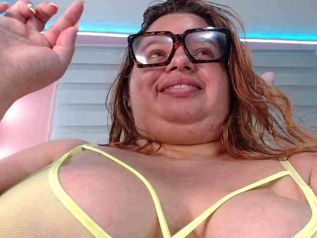 lexxy-bbw webcam