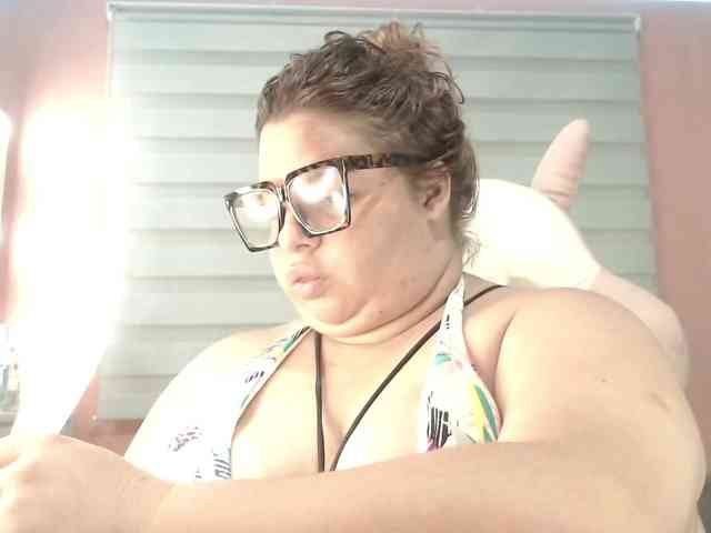 lexxy-bbw webcam