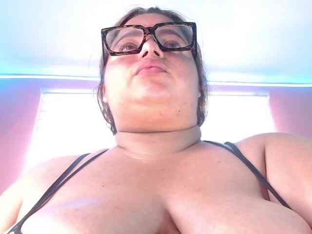 lexxy-bbw webcam