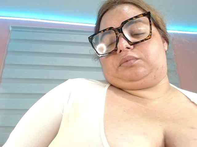 lexxy-bbw webcam