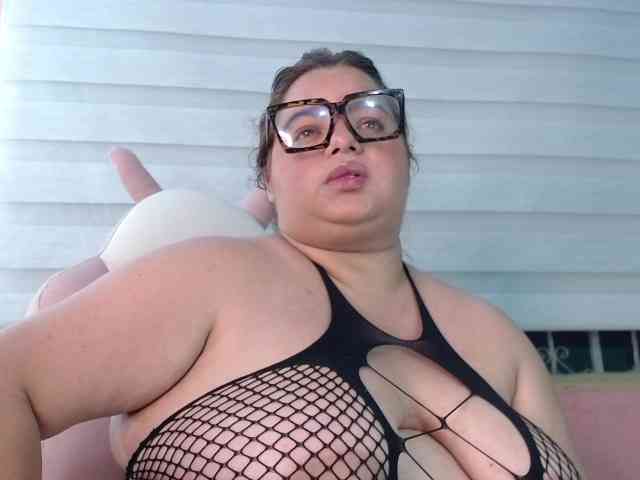 lexxy-bbw webcam