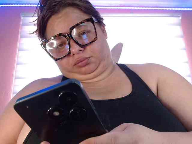 lexxy-bbw webcam