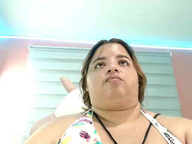 lexxy-bbw webcam