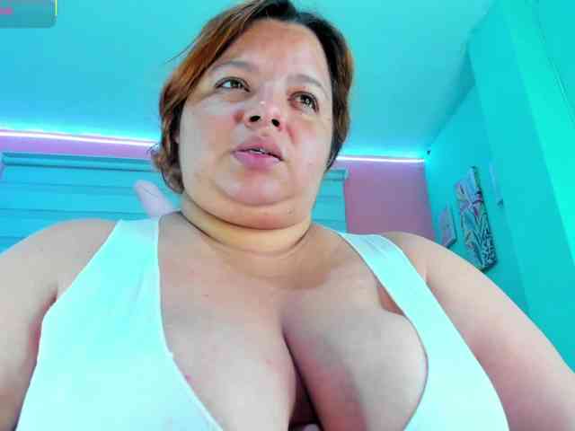 lexxy-bbw webcam