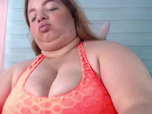 lexxy-bbw webcam