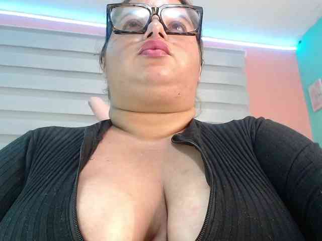 lexxy-bbw