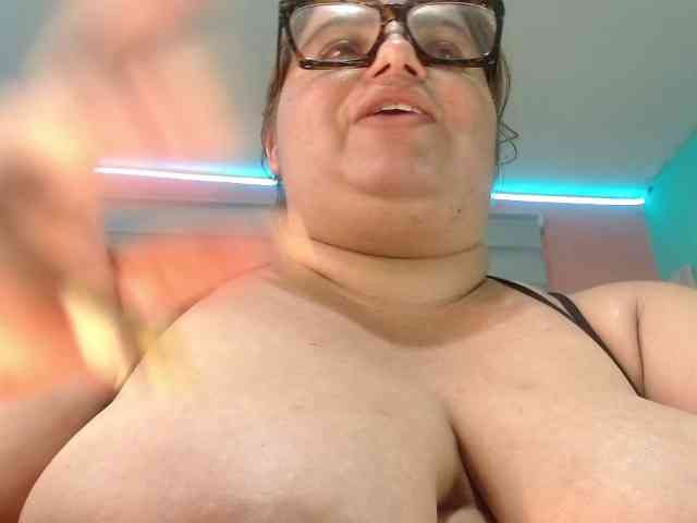 lexxy-bbw webcam