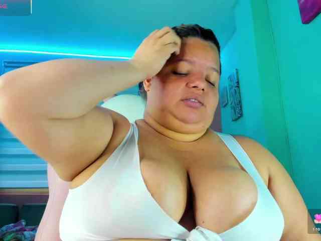 lexxy-bbw