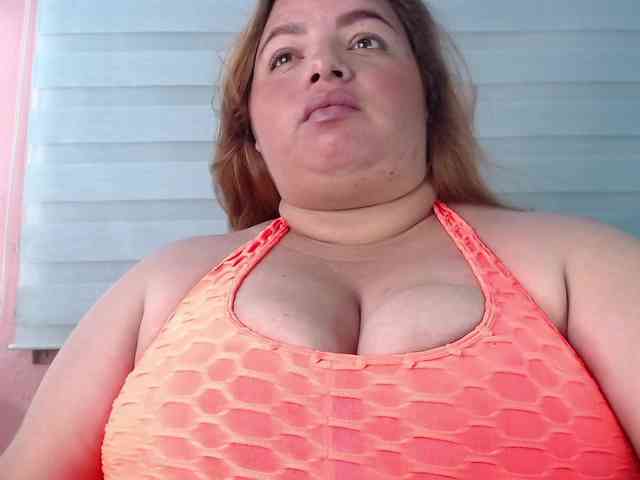 lexxy-bbw webcam