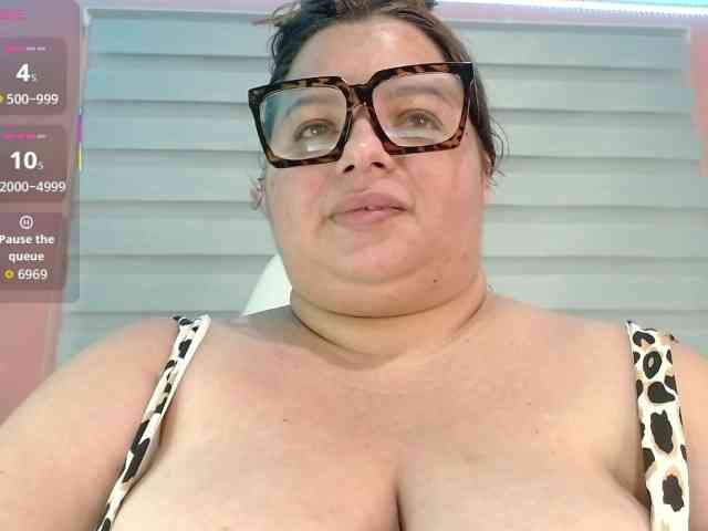 lexxy-bbw webcam