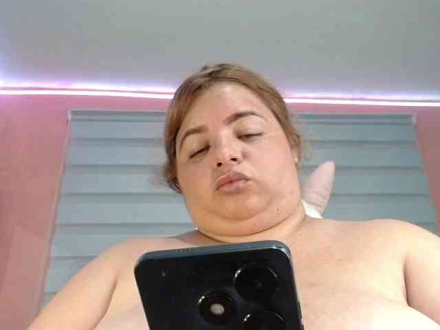 lexxy-bbw webcam
