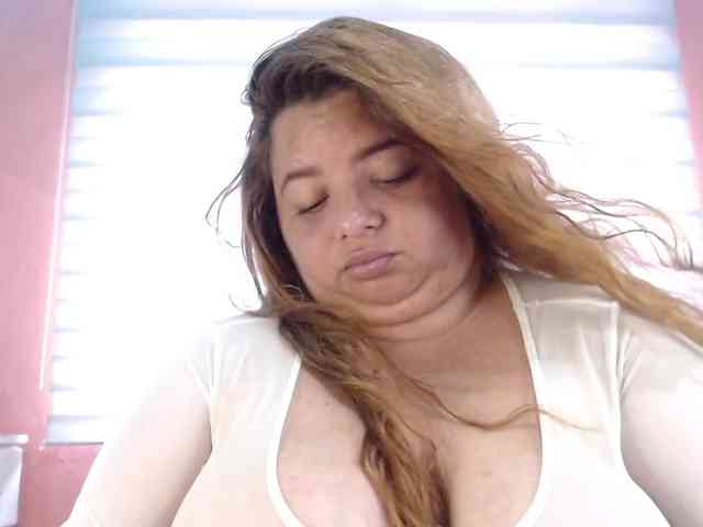 lexxy-bbw webcam
