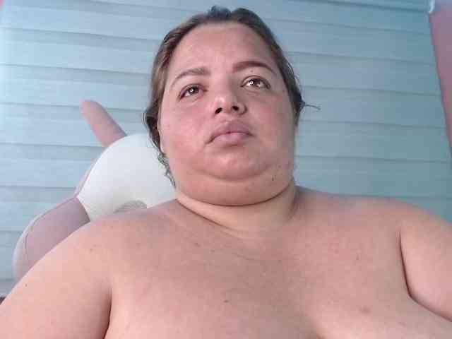 lexxy-bbw webcam
