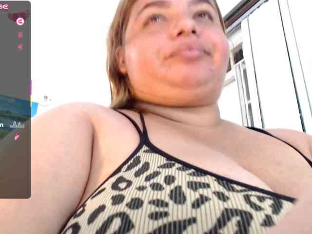 Lexxy-bbw's live stream