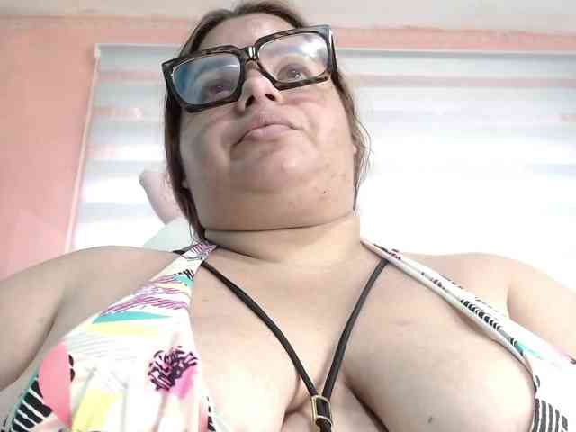 lexxy-bbw webcam