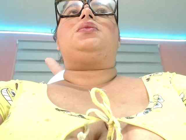 lexxy-bbw webcam
