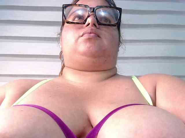 lexxy-bbw webcam