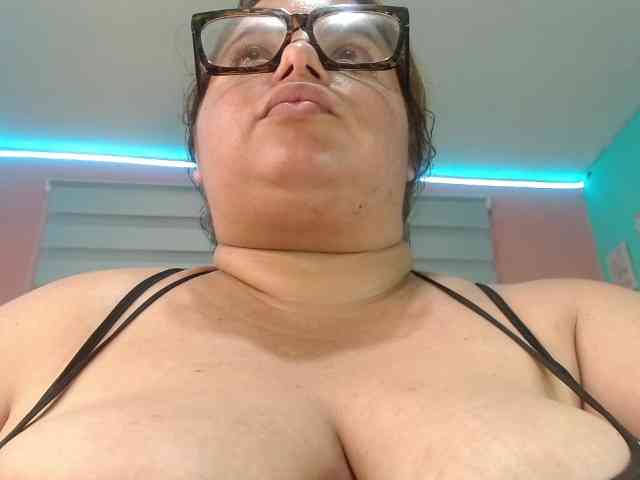 lexxy-bbw webcam