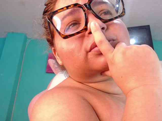 lexxy-bbw webcam