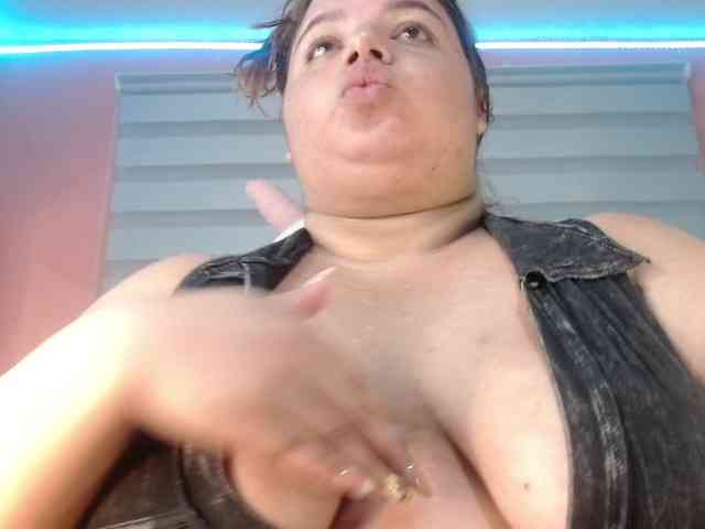 lexxy-bbw webcam