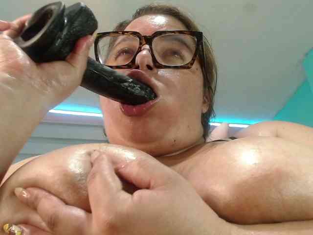 lexxy-bbw webcam