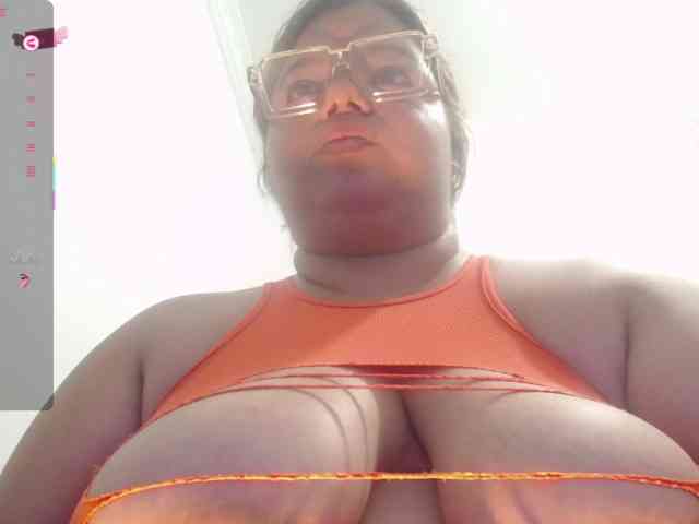 lexxy-bbw webcam