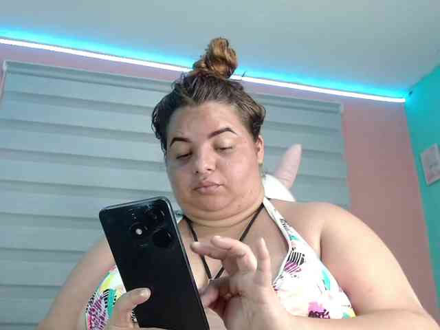 lexxy-bbw webcam