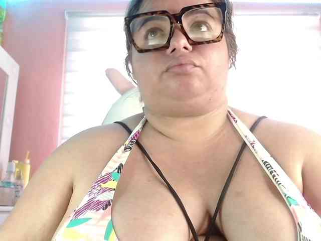 lexxy-bbw webcam