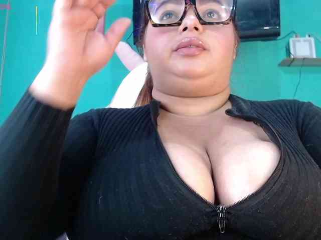 lexxy-bbw webcam