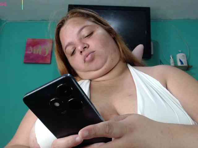 lexxy-bbw webcam