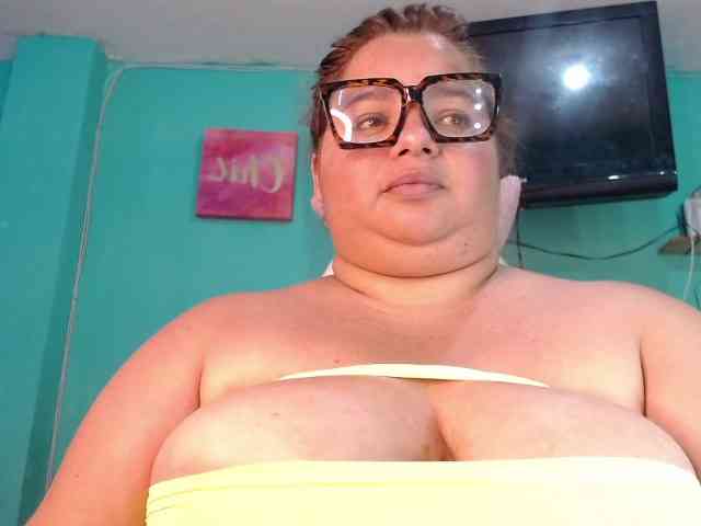 lexxy-bbw webcam