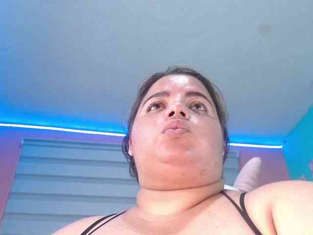 lexxy-bbw