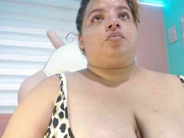 lexxy-bbw webcam