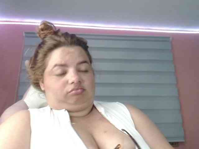 lexxy-bbw webcam