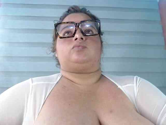 lexxy-bbw webcam