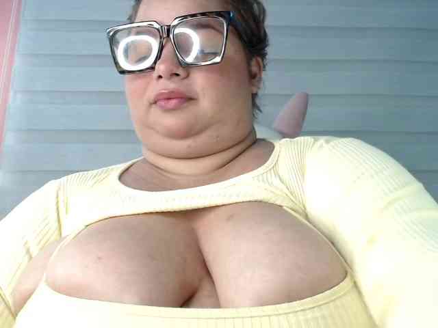lexxy-bbw webcam